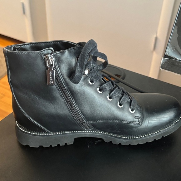 Blondo Weatherproof lace up moto boots size 7 - Picture 5 of 9